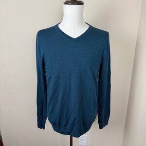 Bonobos Men’s 100% Merino Wool V Neck Sweater | M Slim Fit